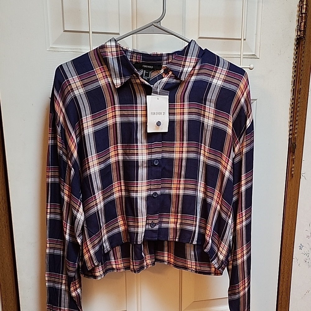Forever 21 Plaid Cropped Shirt